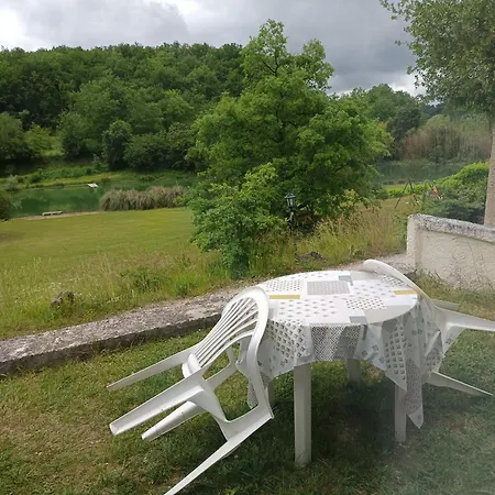 Le Clos Des Romarins Jonquille 3* Belmontet